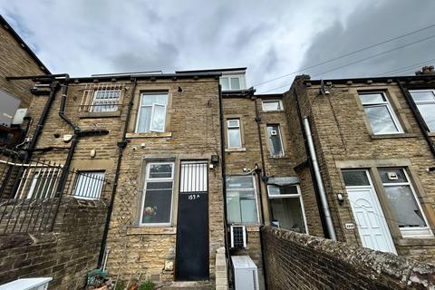 3 bedroom apartment to rent, Toller Lane, Bradford, BD8
