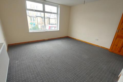 3 bedroom apartment to rent, Toller Lane, Bradford, BD8