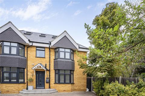 undefined, Lawn Close, New Malden, KT3