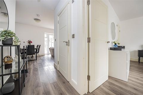 undefined, Lawn Close, New Malden, KT3