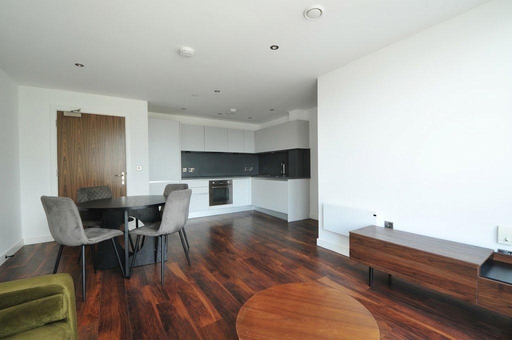 Apartment in Manchester - More