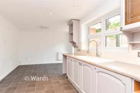 4 bedroom detached house for sale, Fay Close, Rochester ME1