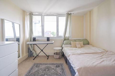 undefined, Lysander House, Temple Street, Bethnal Green, London, E2