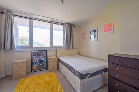undefined, Lysander House, Temple Street, Bethnal Green, London, E2
