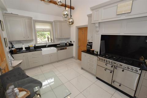 2 bedroom link detached house for sale, Hallgarth Court, Newsham, Nr Richmond