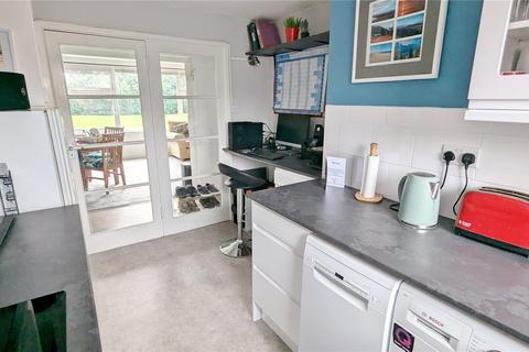 2 bedroom flat for sale, St. Andrews Gardens, Tarring BN13