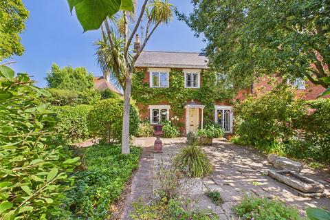 3 bedroom semi-detached house for sale, Alma Terrace, Coburg Road