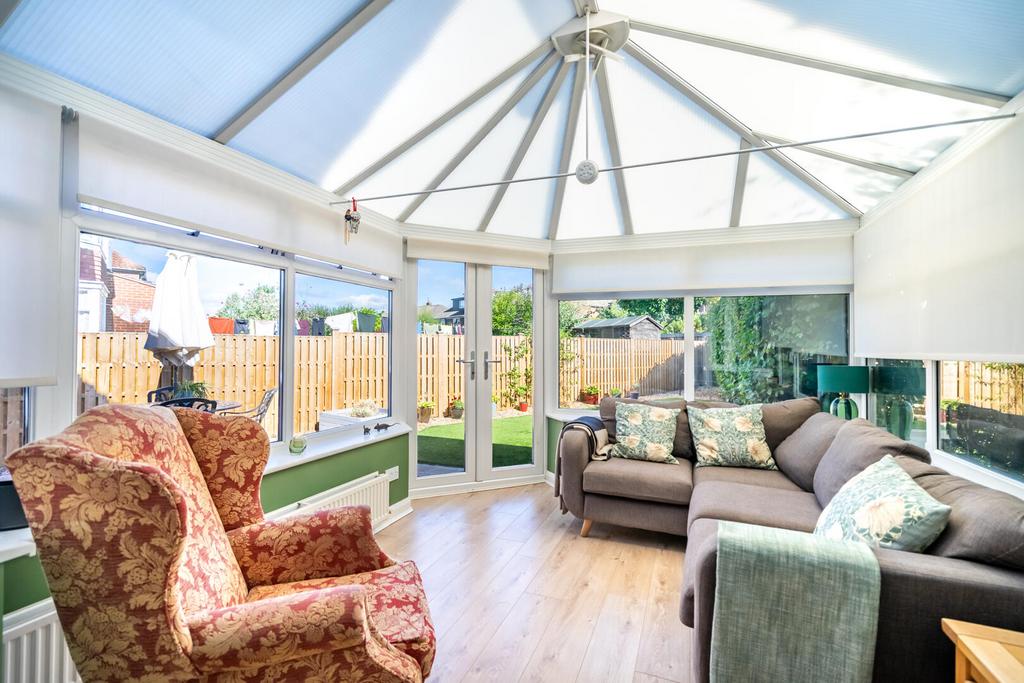 House in York - View 4