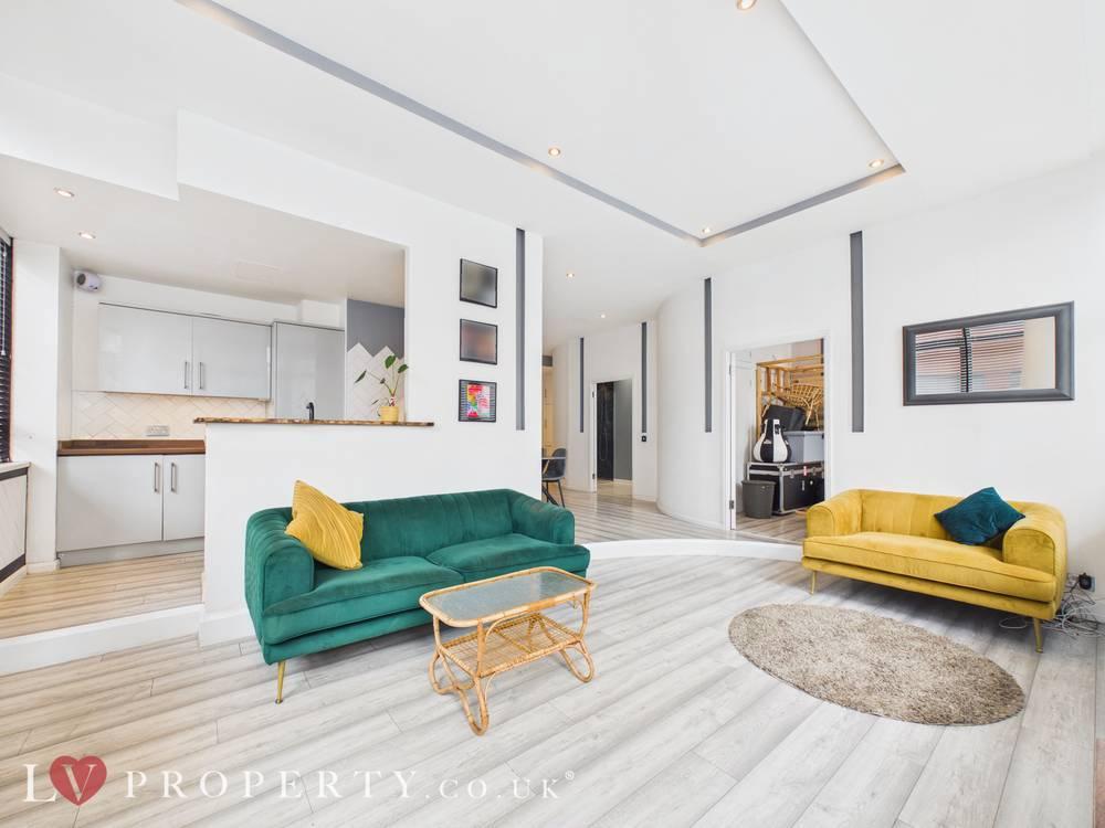Apartment in Birmingham - View 3