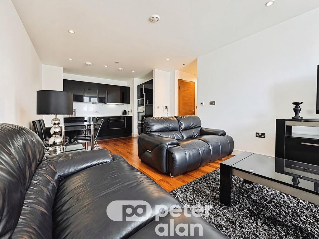 Apartment in Cardiff - View 3