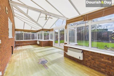 4 bedroom detached house for sale, Cholmondeley Rise, Malpas SY14