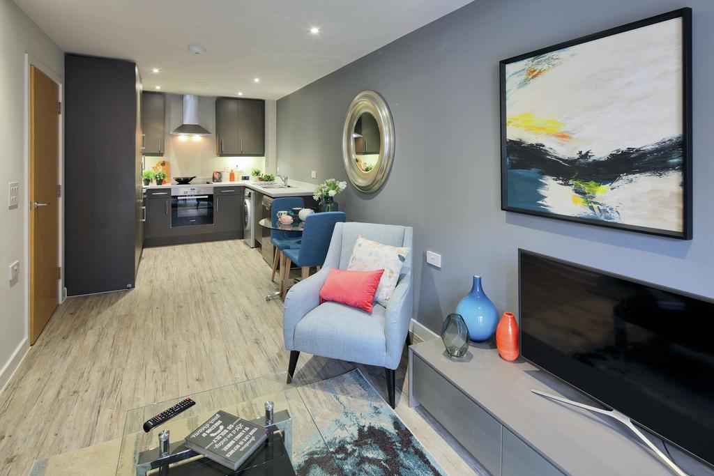 Apartment in Southampton - View 3
