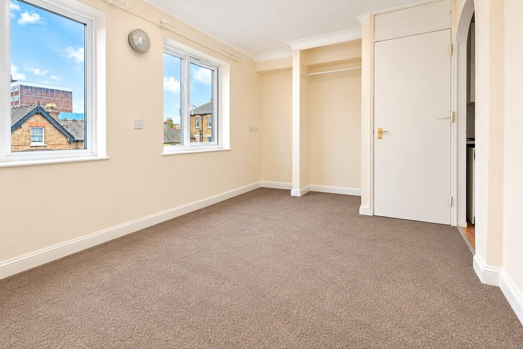 Apartment in London, Thornton Heath - View 2