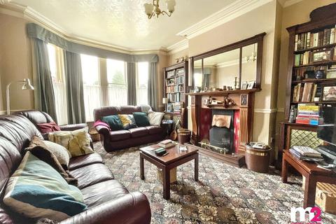 4 bedroom semi-detached house for sale, Bryngwyn Road, Newport NP20