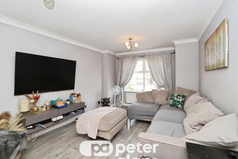4 bedroom detached house for sale, Clipper Close, Newport