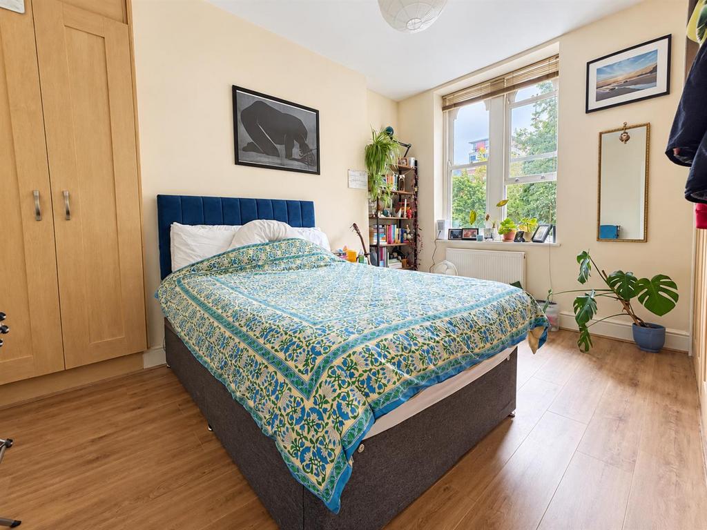 Apartment in Cardiff - More