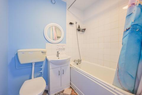 1 bedroom flat for sale, Camdenhurst Street, Limehouse, London, E14