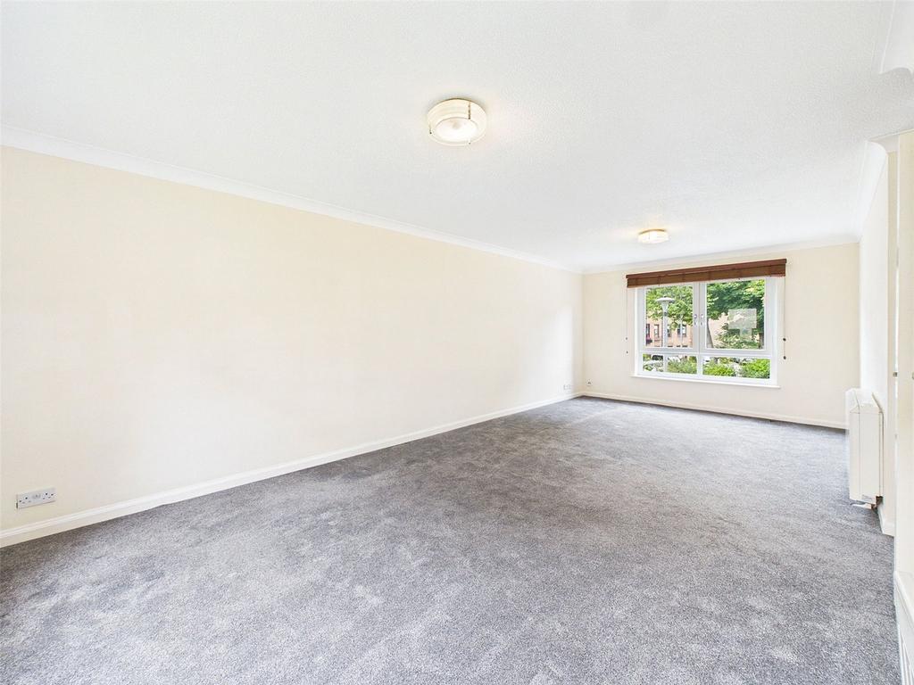 Apartment in Edinburgh, West End - View 3