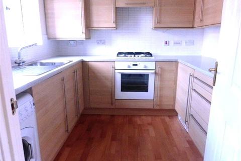 3 bedroom terraced house to rent, Bracken Way, Harworth, Doncaster, Nottinghamshire, DN11
