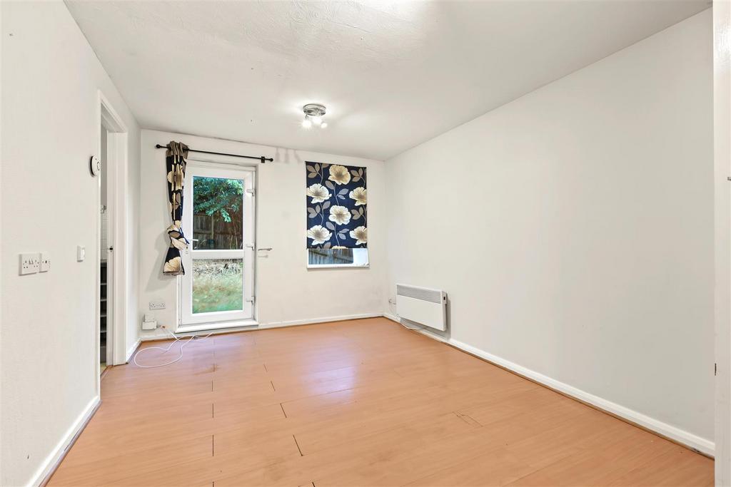 Apartment in Nottingham - View 4