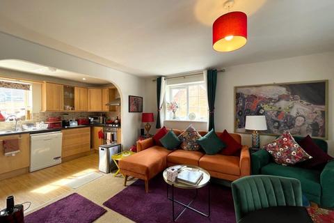 2 bedroom apartment to rent, Rothbart Way, Peterborough