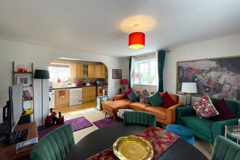 2 bedroom apartment to rent, Rothbart Way, Peterborough