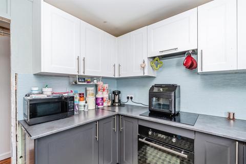 2 bedroom flat for sale, Lower Brownhill Road, Southampton