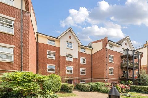 2 bedroom flat to rent, Briton Street, Hampshire SO14