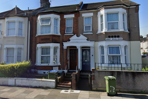 5 bedroom terraced house for sale, Abbey Wood Road, London, SE2