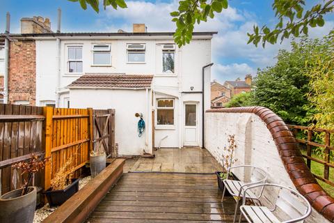 2 bedroom semi-detached house for sale, Richardson Road, Tunbridge Wells