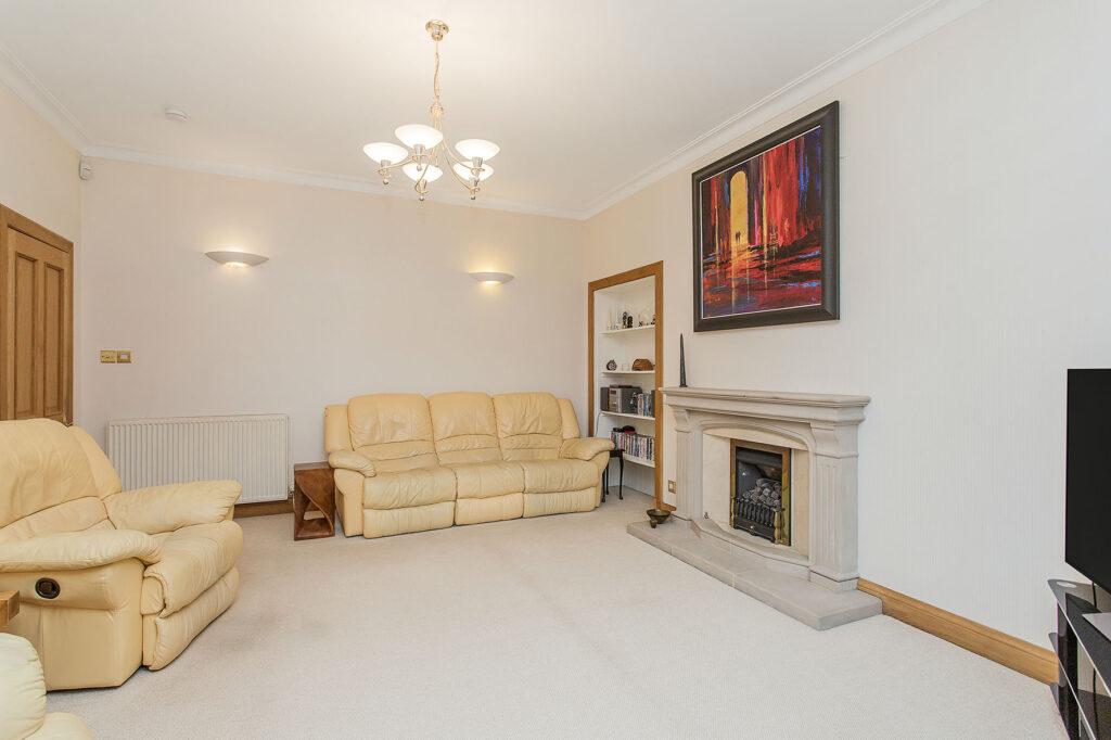 House in Edinburgh, Comely Bank, Craigleith - View 4