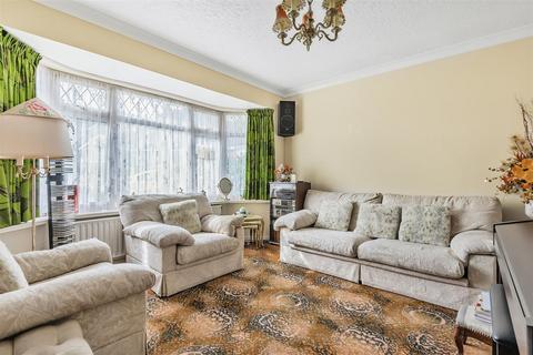 4 bedroom detached bungalow for sale, Ger-Y-Parc, Morriston, Swansea