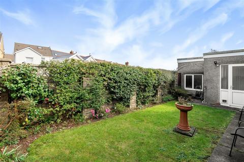 4 bedroom detached bungalow for sale, Ger-Y-Parc, Morriston, Swansea