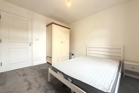 1 bedroom in a house share to rent, Hailwood Drive, Birmingham, B43