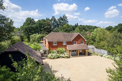 5 bedroom village house for sale, Pickhurst Road, Chiddingfold, Godalming, Surrey GU8