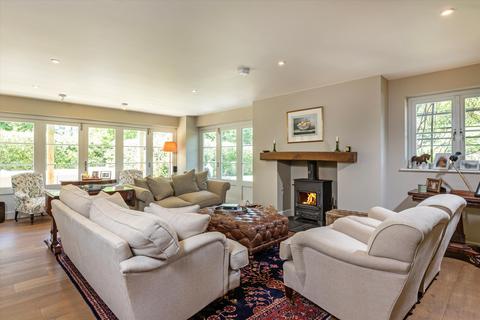 5 bedroom village house for sale, Pickhurst Road, Chiddingfold, Godalming, Surrey GU8