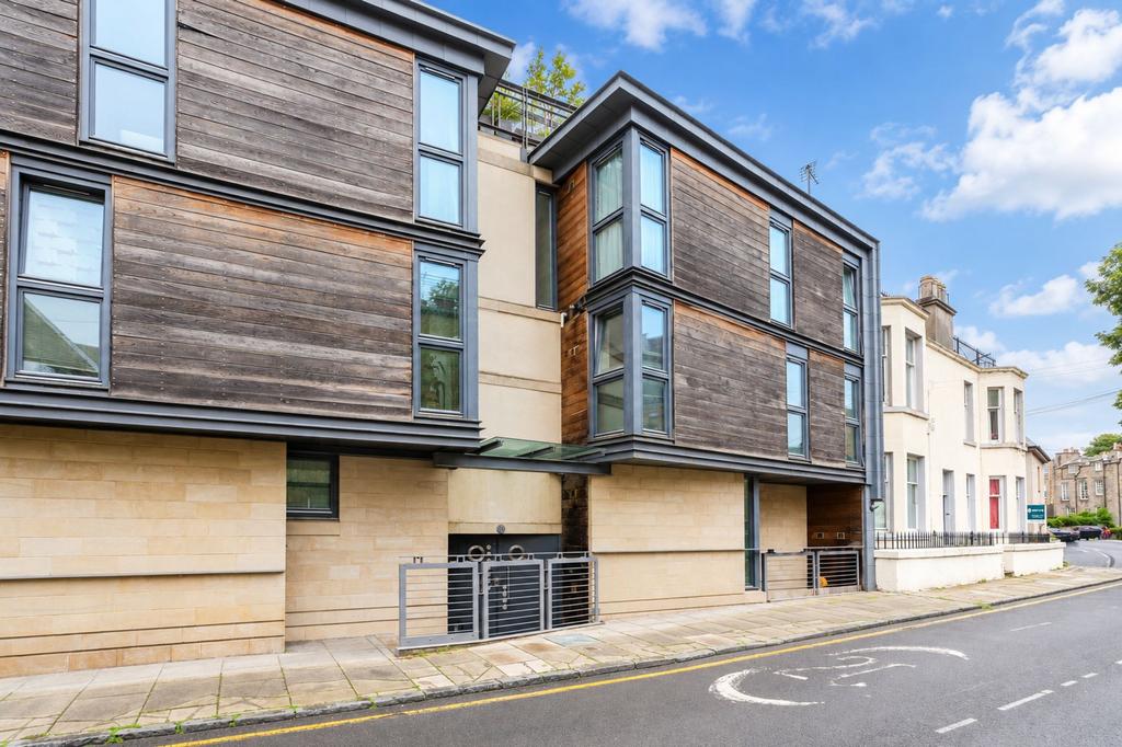 Apartment in Edinburgh, Silvermills, Stockbridge