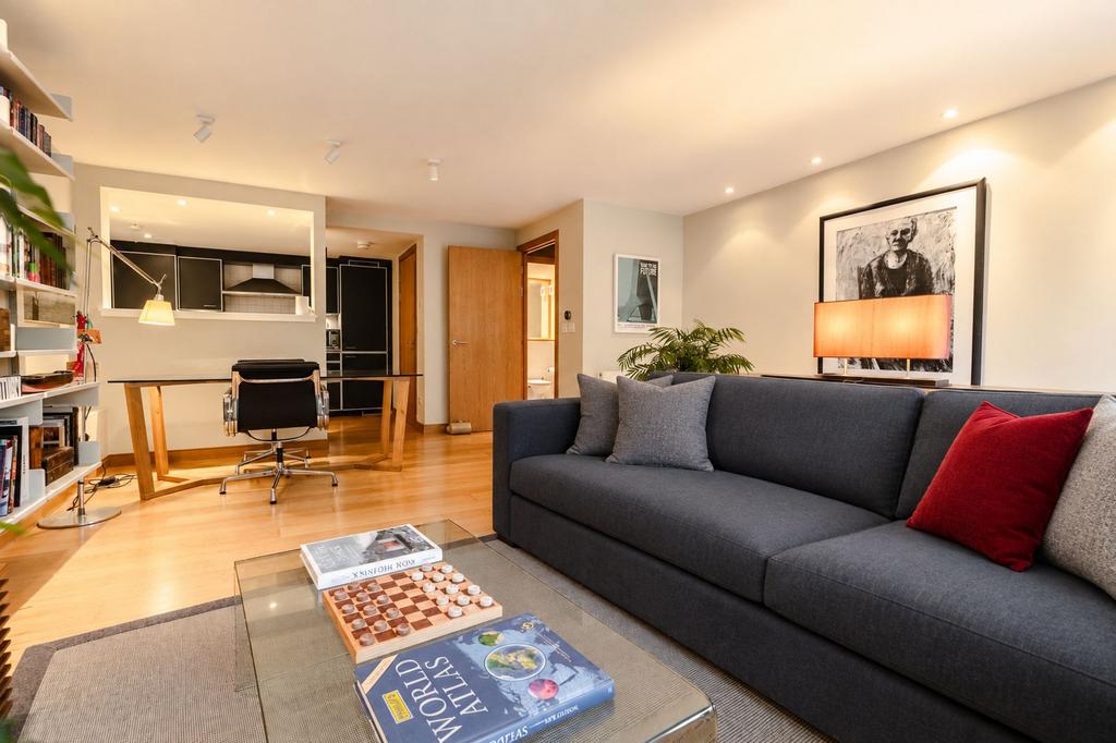 Apartment in Edinburgh, Silvermills, Stockbridge - View 3