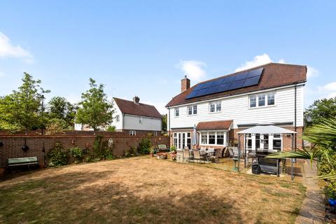 undefined, Firs Close, Horsham, RH12