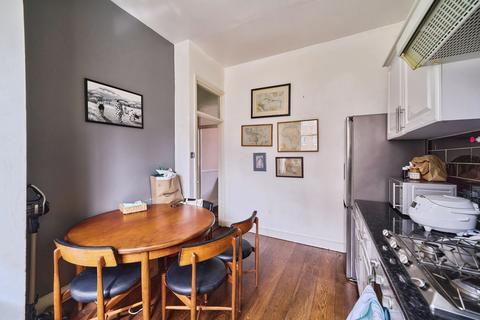 2 bedroom maisonette for sale, East India Dock Road, London, E14