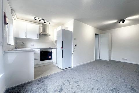 undefined, Hambledon Close, Uxbridge, UB8