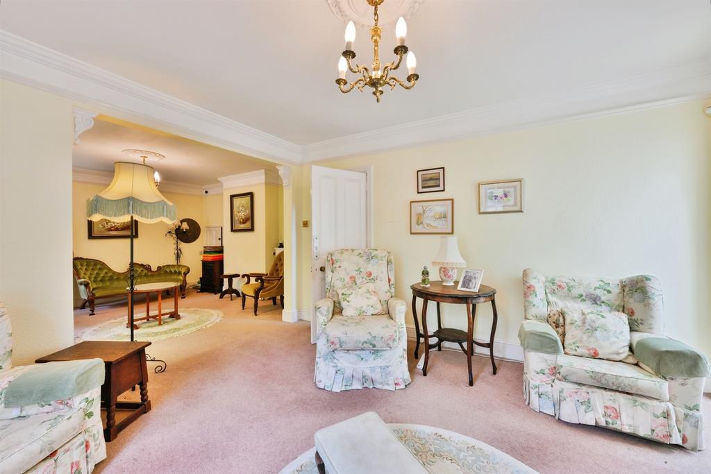 House in Harlow - View 5