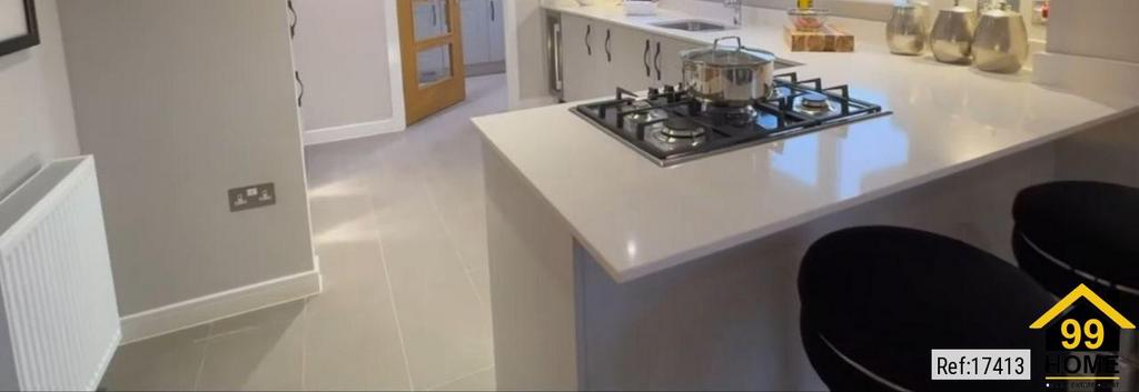 Apartment in London - View 4