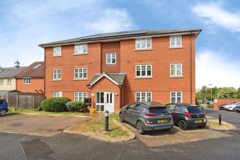 2 bedroom flat for sale, Dame Kelly Holmes Way, Tonbridge, Kent, TN9