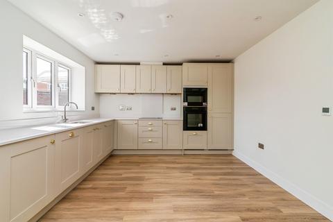 4 bedroom detached house for sale, Coventry Lane, Bramcote, Nottingham