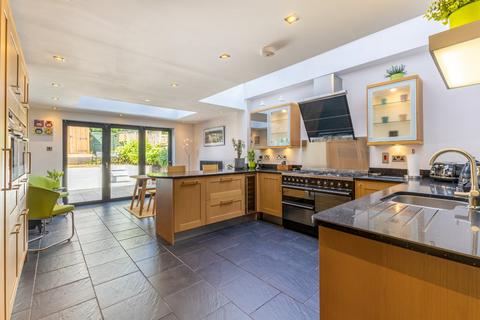 3 bedroom terraced house for sale, Egbert Road, Winchester, Hampshire, SO23
