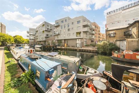 Branch Place, London N1