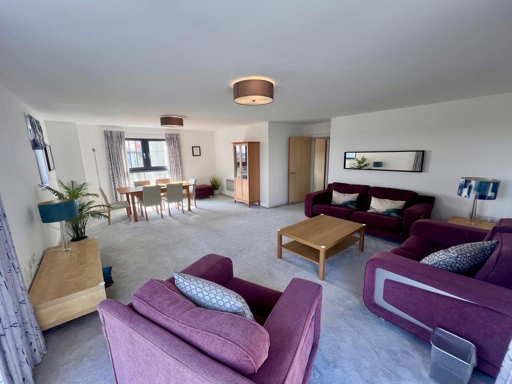 Apartment in Cardiff - View 4