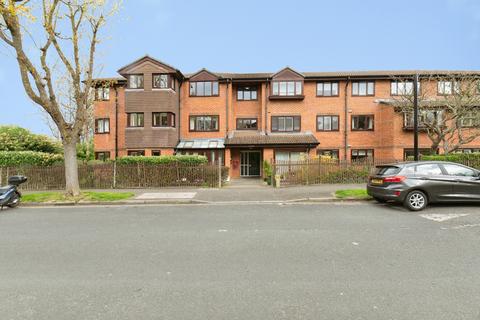 1 bedroom flat for sale, Wordsworth Drive, Cheam, Sutton, SM3