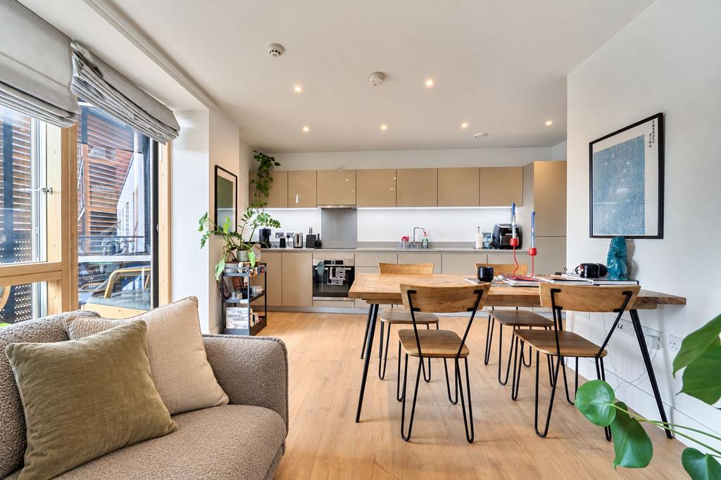 Apartment in London - View 3